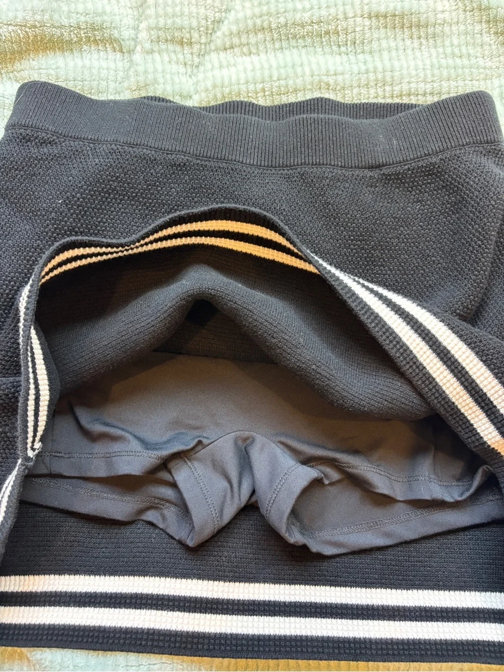 ALO Yoga 100% cotton